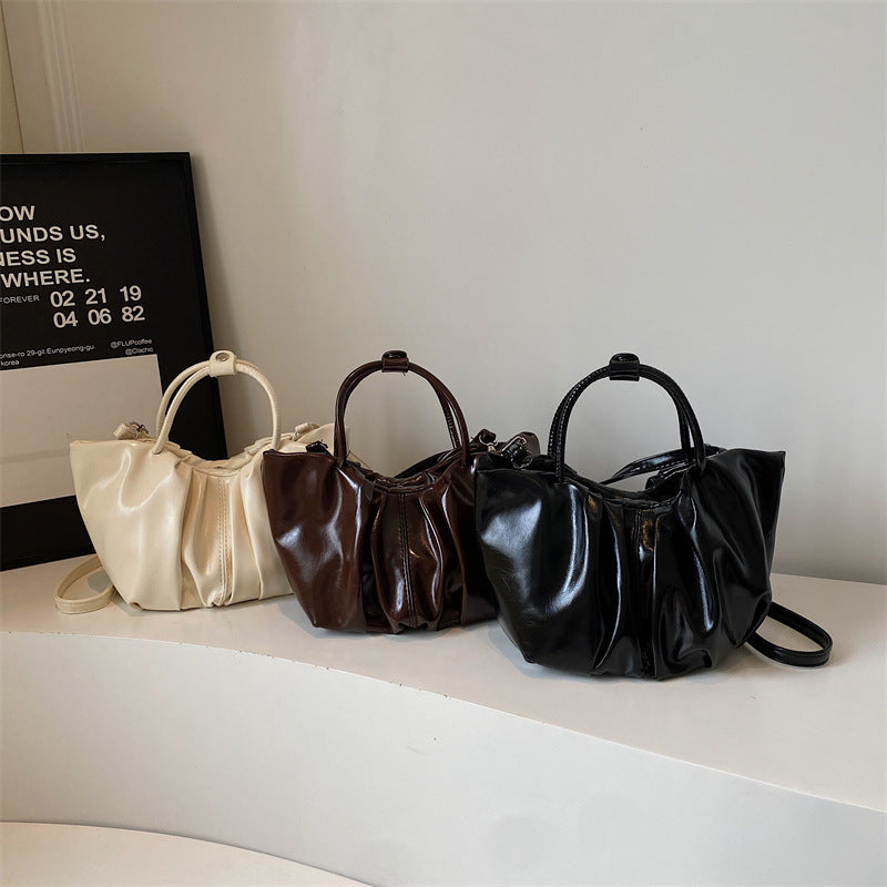 Manufacturer Wholesale Pleated Cloud Bag for Women 2025 New Vintage Texture Casual Handbag and Crossbody Bag