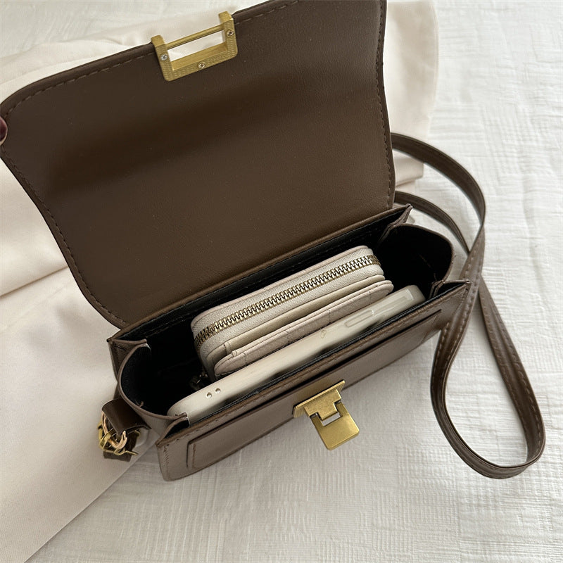 Elegant Ladies' Bag 2026 Model, Trendy, Fashionable, Simple Crossbody Bag, Vintage Chic Small Square Shoulder Bag, Cross-border
