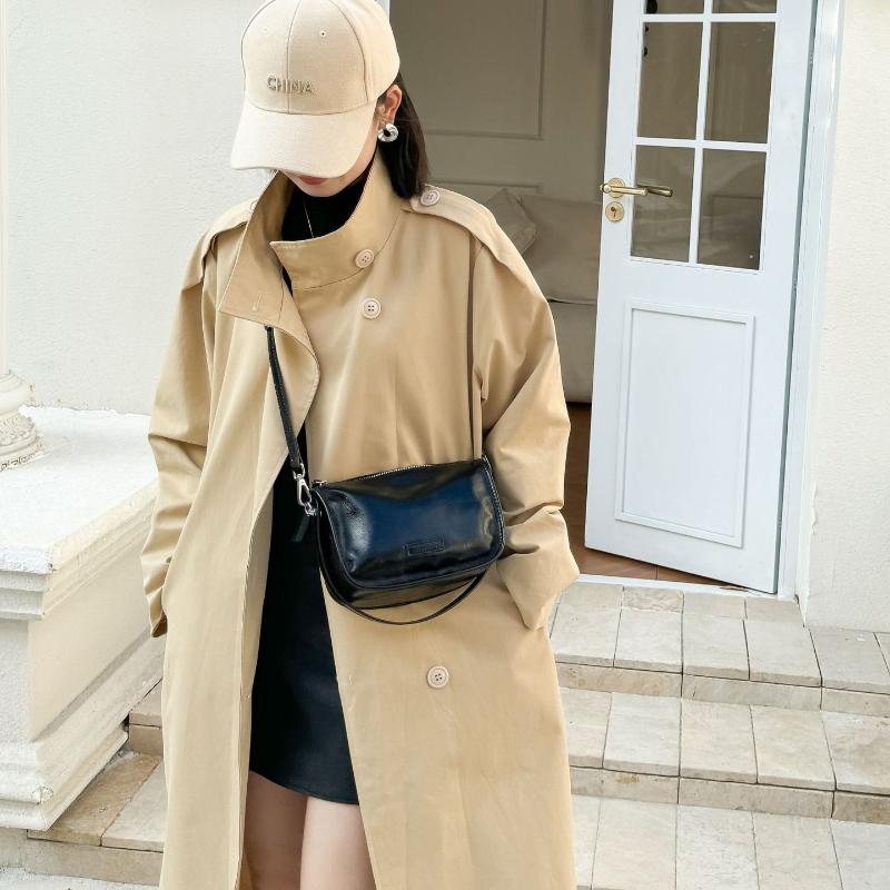 Oil Wax Head Layer Cowhide Single Shoulder Crossbody Women' S Bag Fashionable and Simple Shopping Shell Bag Practical Zipper Soft