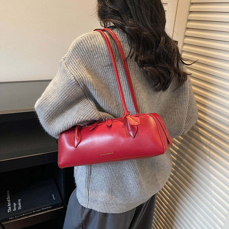 Women's Watermelon Shoulder Bag - Western-Style Armpit Stick Bag with Oil-Tanned Edges, Suitable for Commuting, & Everyday Use, Minimalist Blouse Style Handbag