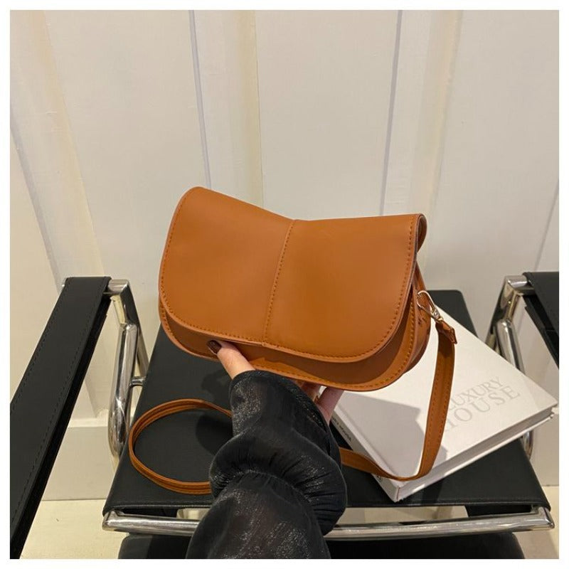 Women's Small Square Crossbody Bag Suitable for Summer, Small Shoulder Purse with Zipper Closure, Solid Color Tote for Outfits, Crossbody or Over-the-Shoulder Carry, Multicolor Options, Easy-to-Wear