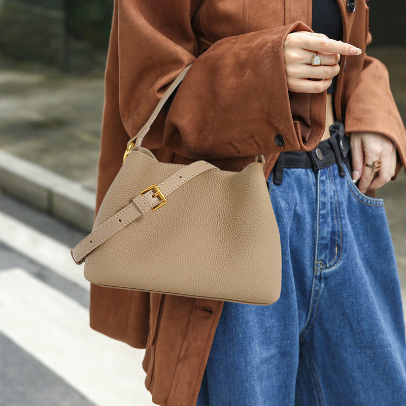 Women Mini Bucket Bag Top Layer Cowhide Handbag Crossbody Bag Small Commuter Basket Bag