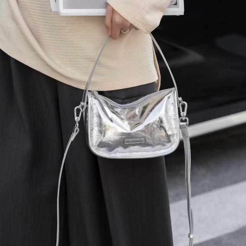 Oil Wax Head Layer Cowhide Single Shoulder Crossbody Women' S Bag Fashionable and Simple Shopping Shell Bag Practical Zipper Soft